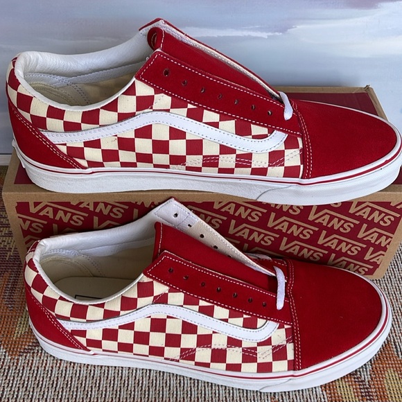 Vans • Men’s Old Skool
(Primary Check) Rng Rd/W
VN0A38G1P0T
Sneakers - Picture 2 of 16